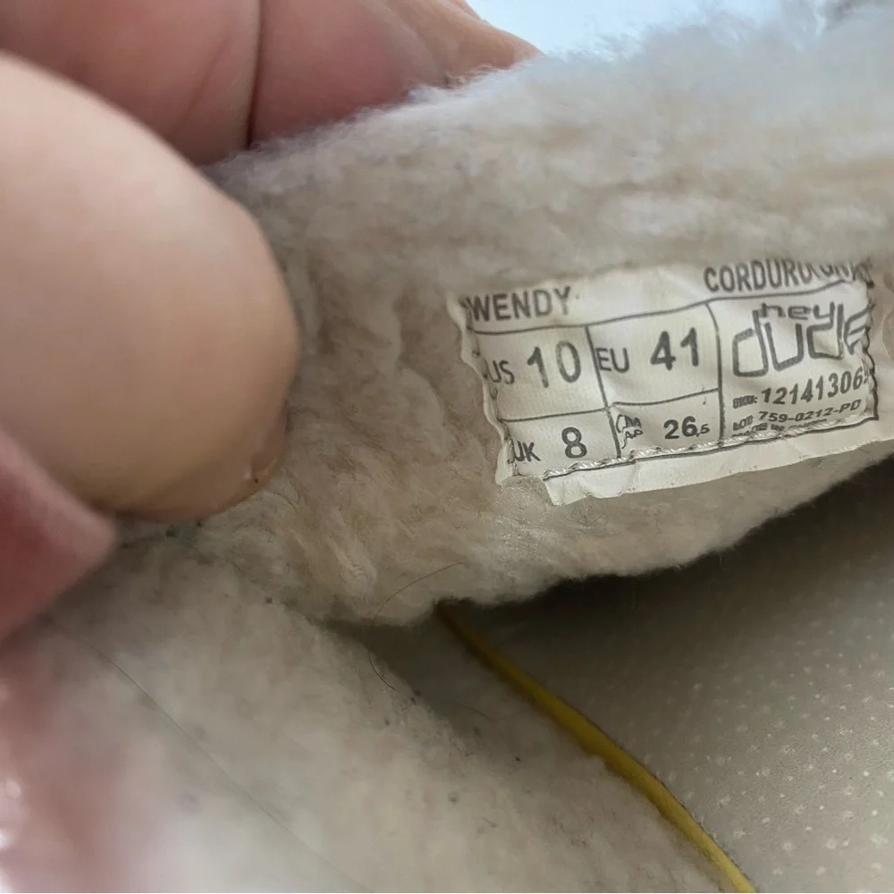 Hey Dude Womens 10 Wendy Gray Corduroy Fur Lined Slip On Loafer SEE ALL.